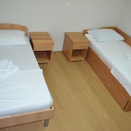 נאום Apartments Domane Nenad מראה חיצוני תמונה