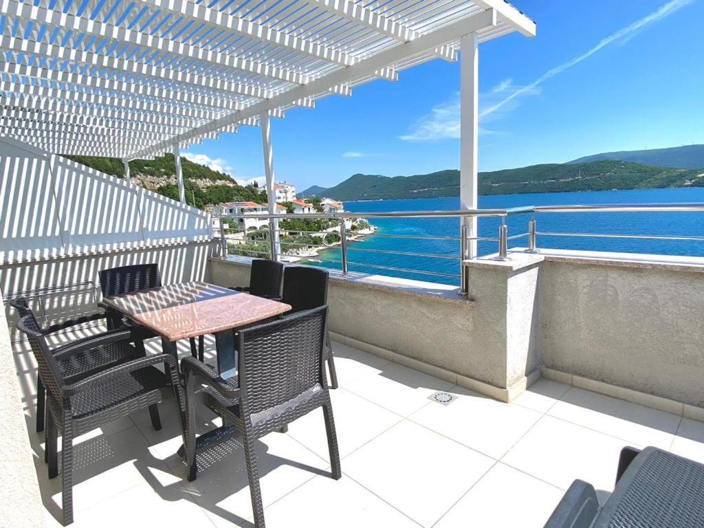 נאום Apartments Domane Nenad מראה חיצוני תמונה
