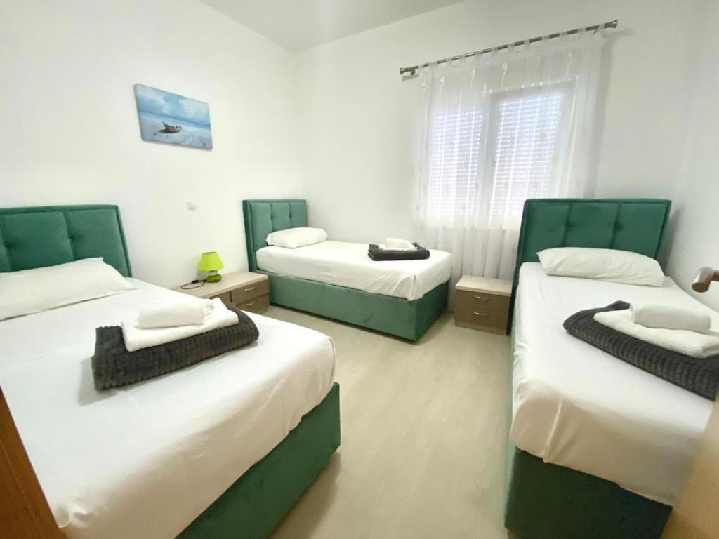 נאום Apartments Domane Nenad מראה חיצוני תמונה