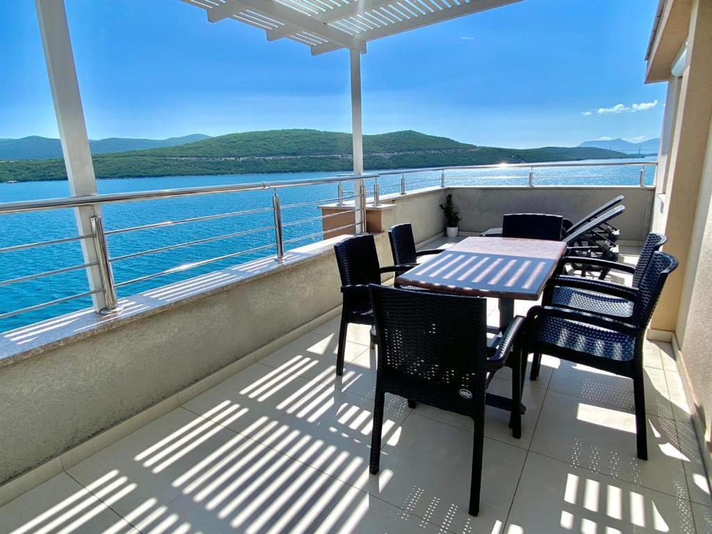 נאום Apartments Domane Nenad מראה חיצוני תמונה